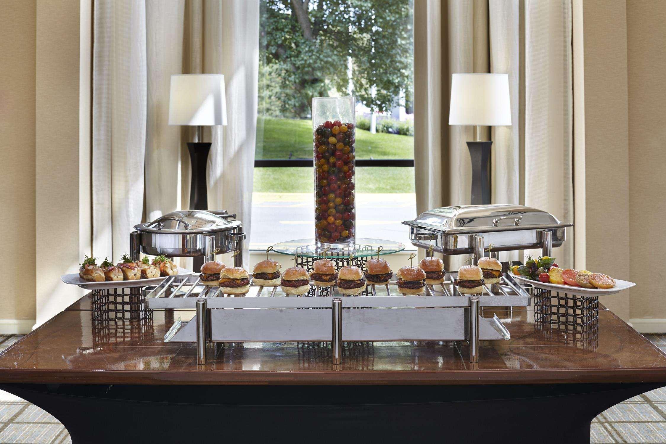 The Saratoga Hilton Hotel Saratoga Springs Kültér fotó
